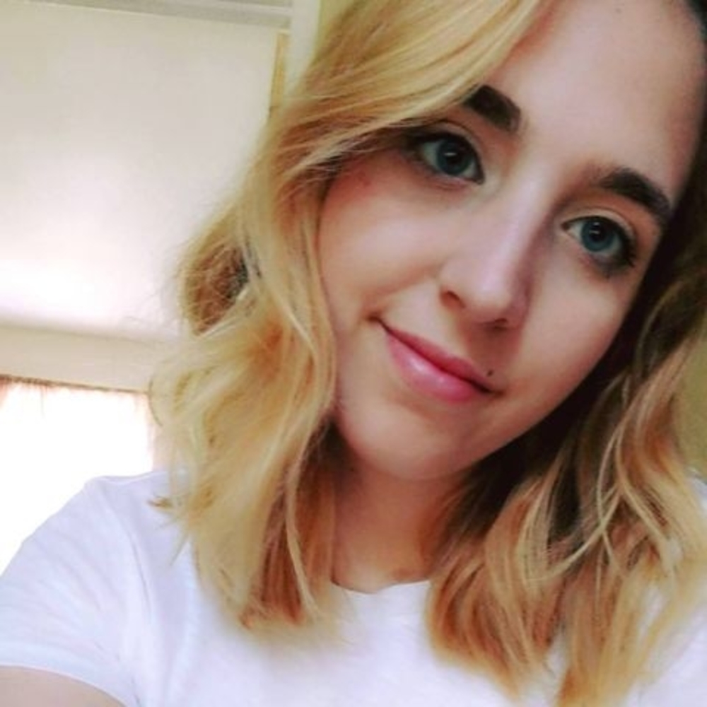 Meet your Posher, Julie